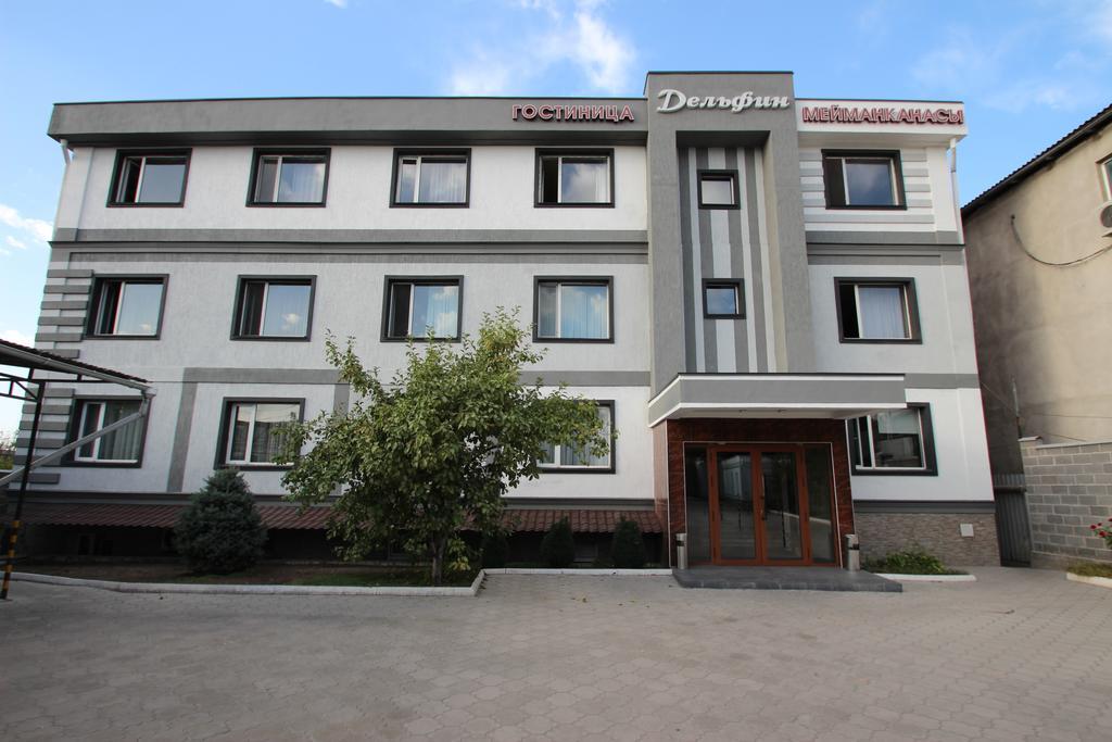 Delphin Guest House Bishkek Exterior photo
